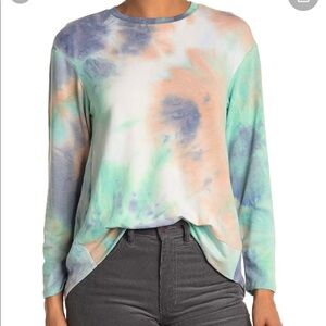White Willow Tie Dye Long Sleeve Hi- Low